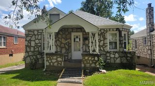 6932 Claremore Drive, St Louis, MO 63121