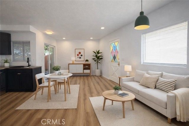 470 E Home, Long Beach, CA 90805