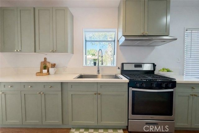 470 E Home, Long Beach, CA 90805