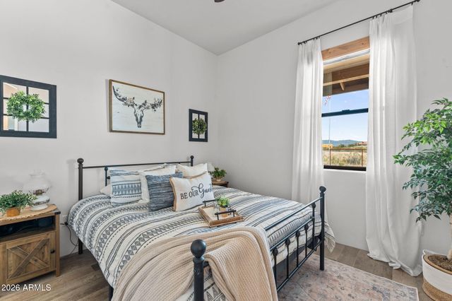 21755 W GIBSON Way, Wickenburg, AZ 85390