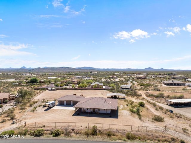 21755 W GIBSON Way, Wickenburg, AZ 85390