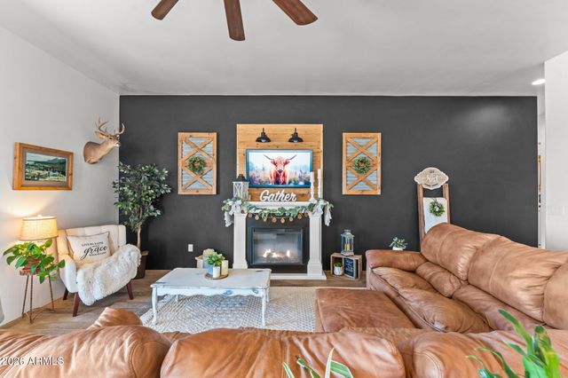 21755 W GIBSON Way, Wickenburg, AZ 85390