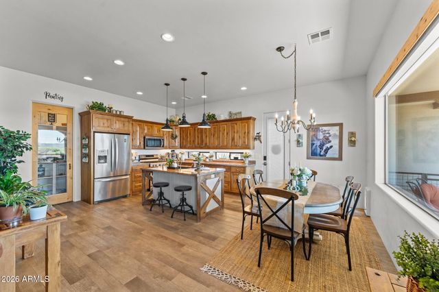 21755 W GIBSON Way, Wickenburg, AZ 85390