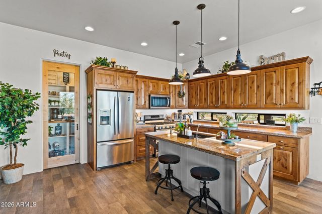 21755 W GIBSON Way, Wickenburg, AZ 85390