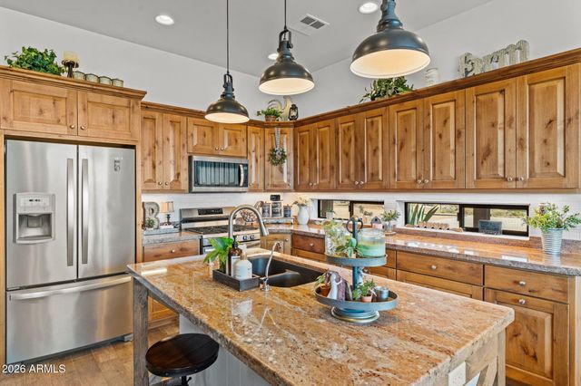 21755 W GIBSON Way, Wickenburg, AZ 85390