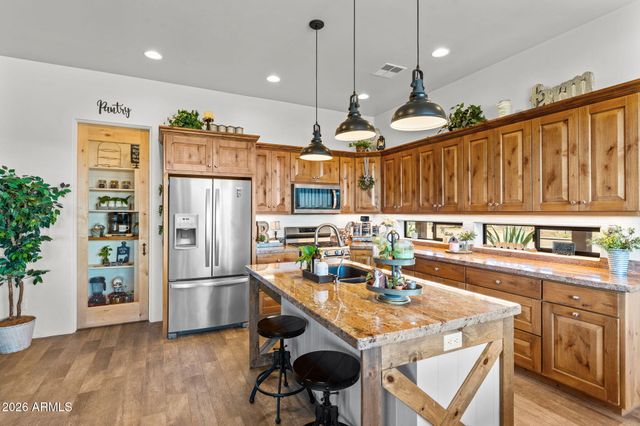 21755 W GIBSON Way, Wickenburg, AZ 85390