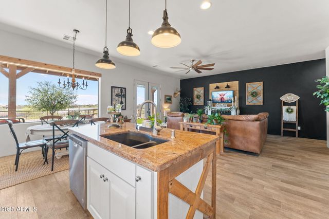 21755 W GIBSON Way, Wickenburg, AZ 85390