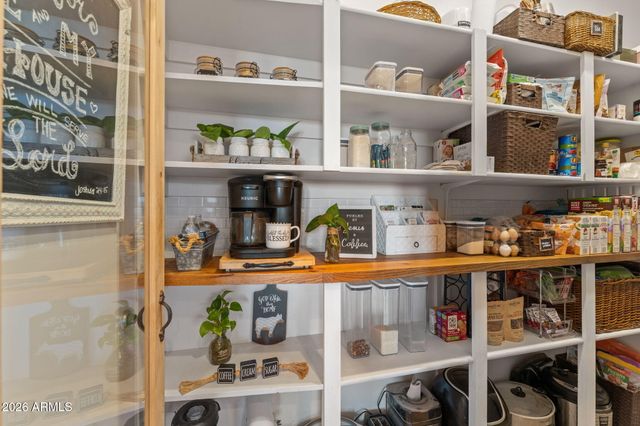 21755 W GIBSON Way, Wickenburg, AZ 85390