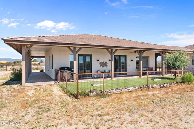 21755 W GIBSON Way, Wickenburg, AZ 85390