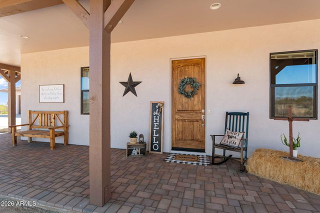 21755 W GIBSON Way, Wickenburg, AZ 85390