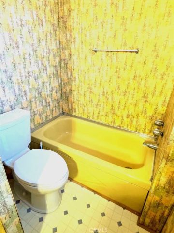 6130 Camino Real 283, Riverside, CA 92509