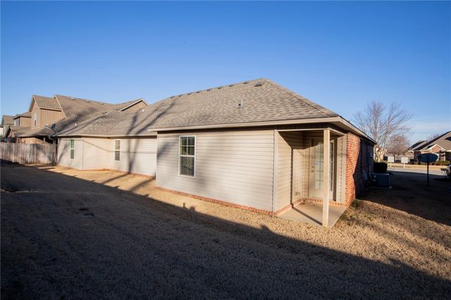 3109 SW Hillstone Avenue, Bentonville, AR 72713