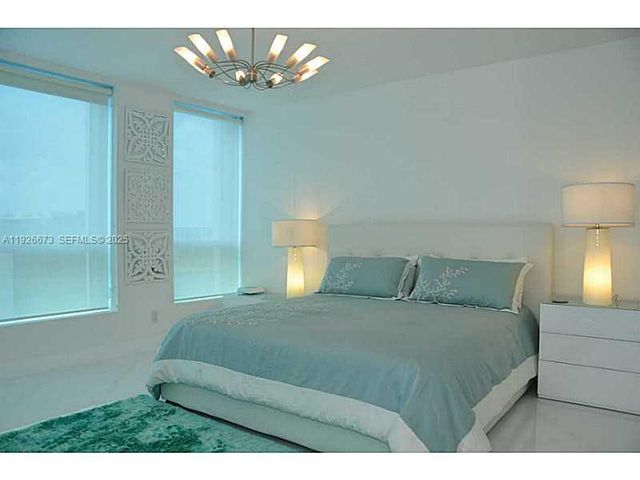 3535 S OCEAN DR 705, Hollywood, FL 33019