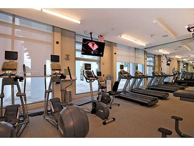 3535 S OCEAN DR 705, Hollywood, FL 33019