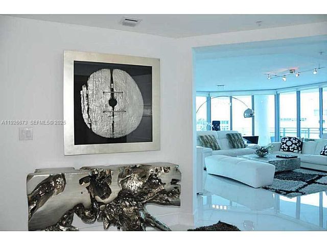 3535 S OCEAN DR 705, Hollywood, FL 33019