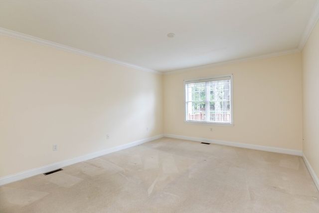 1 Applewood Ct 1, Bourne, MA 02532