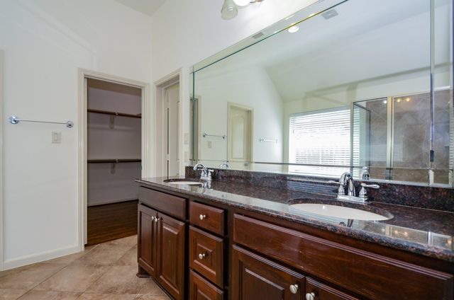 5611 Plum Point Court, Sugar Land, TX 77479