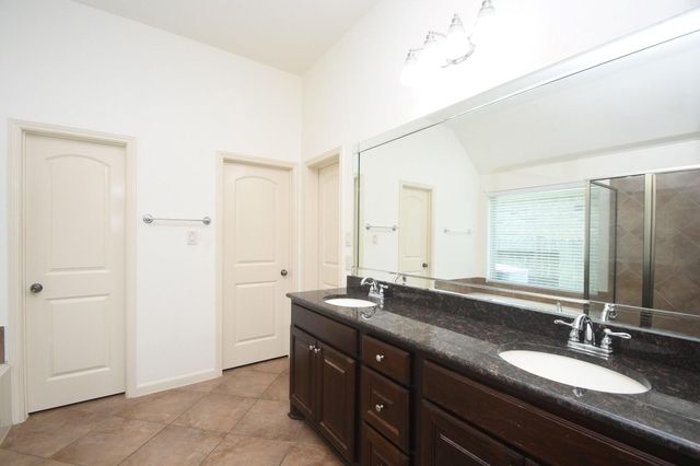 5611 Plum Point Court, Sugar Land, TX 77479