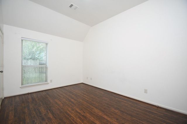 5611 Plum Point Court, Sugar Land, TX 77479