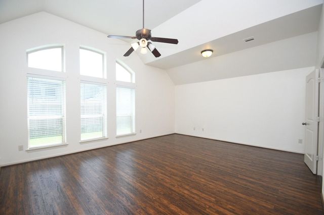 5611 Plum Point Court, Sugar Land, TX 77479