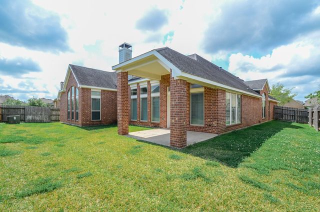 5611 Plum Point Court, Sugar Land, TX 77479