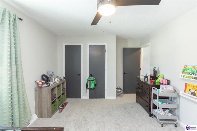 2012 S Woodland Drive, Radcliff, KY 40160