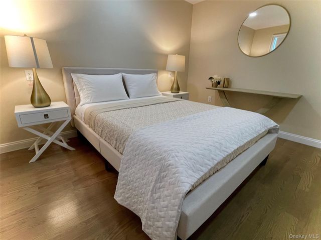 91 E Fulton Street, Long Beach, NY 11561