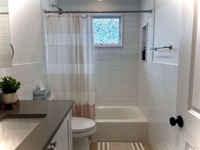 91 E Fulton Street, Long Beach, NY 11561