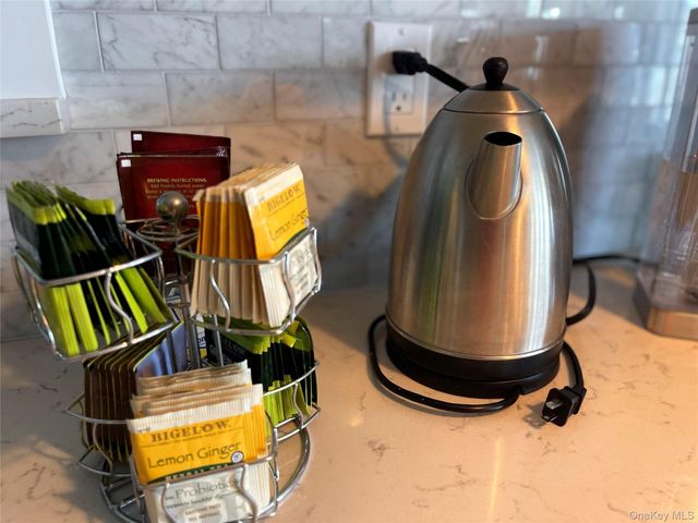 91 E Fulton Street, Long Beach, NY 11561