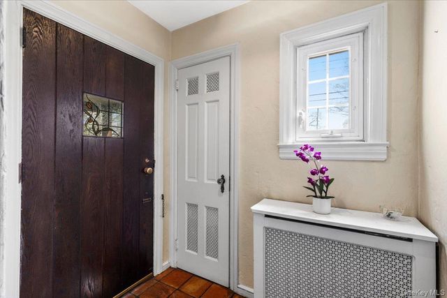 400 Warren Avenue, Mamaroneck, NY 10543