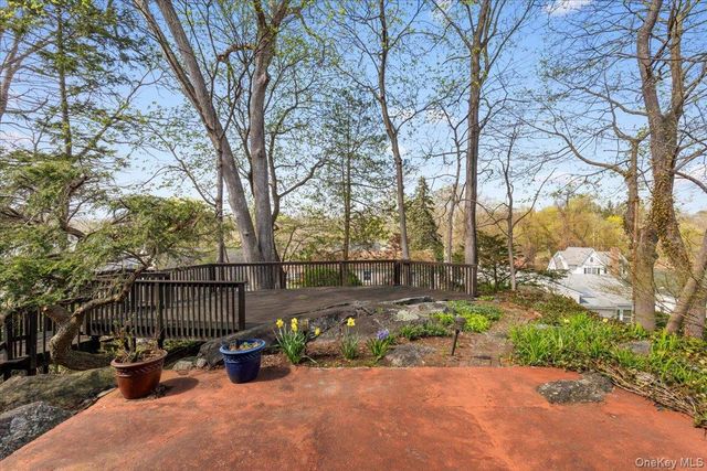 400 Warren Avenue, Mamaroneck, NY 10543