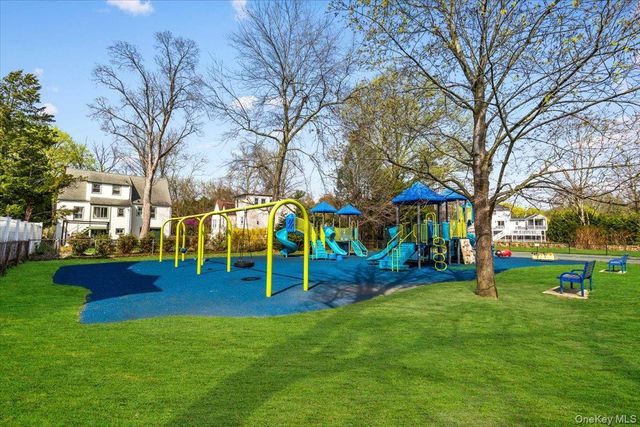 400 Warren Avenue, Mamaroneck, NY 10543