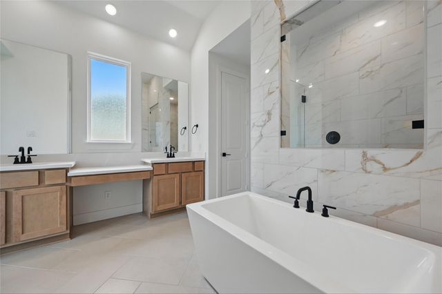 557 Flint Road, Waxahachie, TX 75167