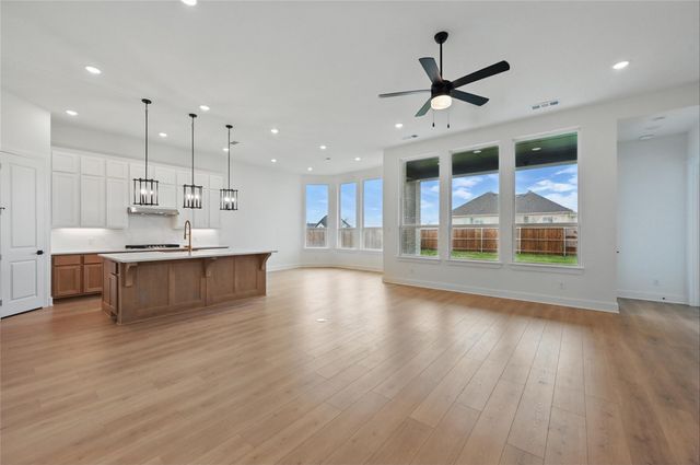 557 Flint Road, Waxahachie, TX 75167