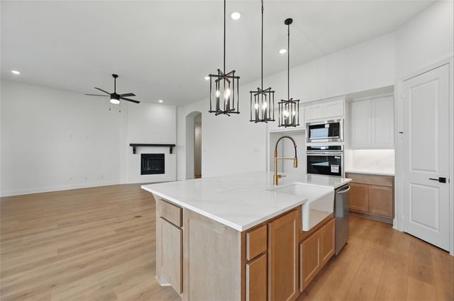 557 Flint Road, Waxahachie, TX 75167