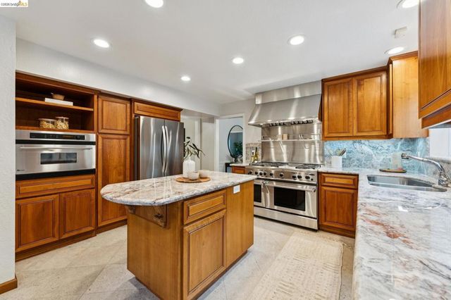1140 Arlington Blvd., El Cerrito, CA 94530