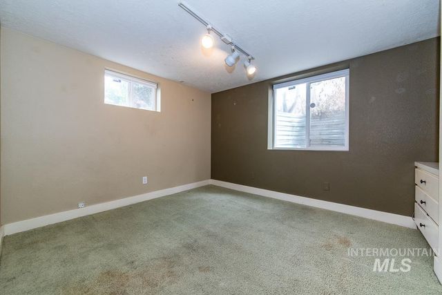 2721 W Cassia St, Boise, ID 83705