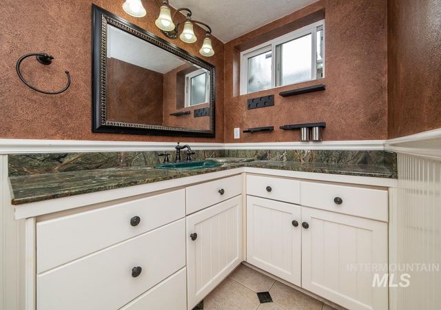 2721 W Cassia St, Boise, ID 83705