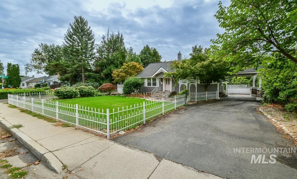 2721 W Cassia St, Boise, ID 83705