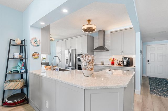 7902 SAILBOAT KEY BOULEVARD S 608, South Pasadena, FL 33707