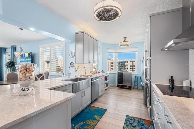 7902 SAILBOAT KEY BOULEVARD S 608, South Pasadena, FL 33707