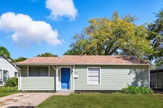 5025 Cedar Hill Road, Fort Worth, TX 76116