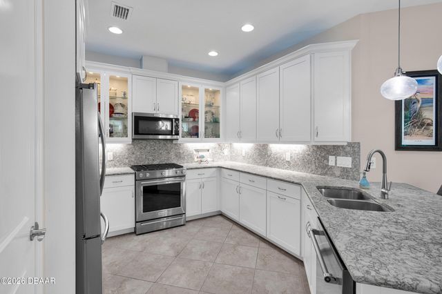 426 Good Life Way, Daytona Beach, FL 32124