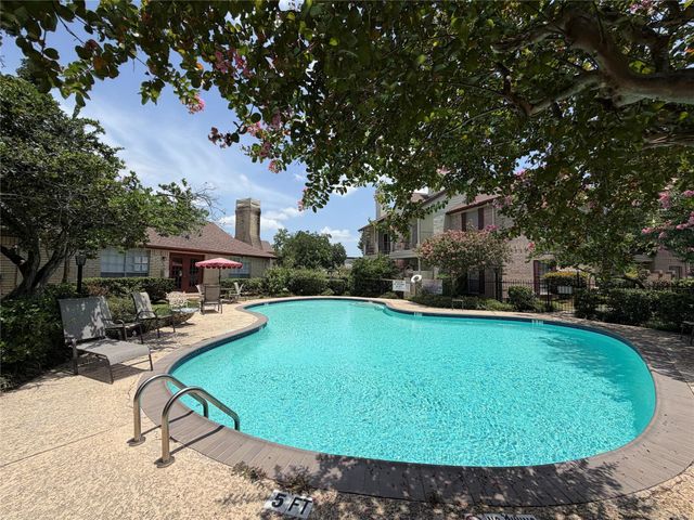 2120 El Paseo Street 315, Houston, TX 77054