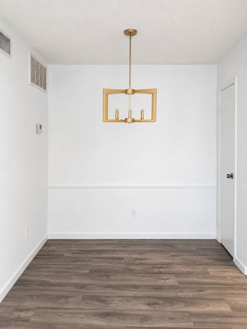 2120 El Paseo Street 315, Houston, TX 77054