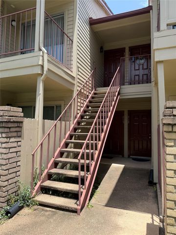 2120 El Paseo Street 315, Houston, TX 77054