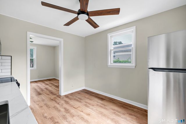 150-152 Alexander Drive, Bridgeport, CT 06606