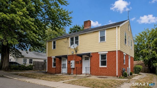 150-152 Alexander Drive, Bridgeport, CT 06606