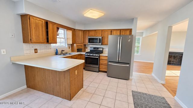 1204 Echo Place, Toms River, NJ 08755