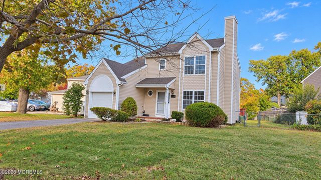 1204 Echo Place, Toms River, NJ 08755